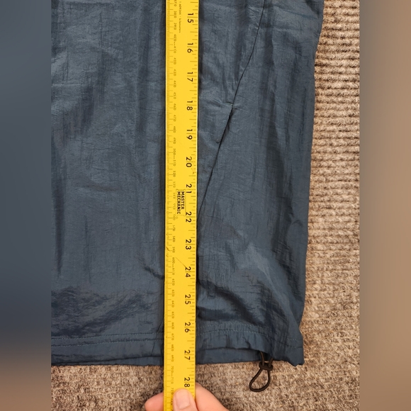 Gymshark Men's Windbreaker Jacket Size Small Teal Lime Green Hoodie Full Zip - Picture 13 of 16